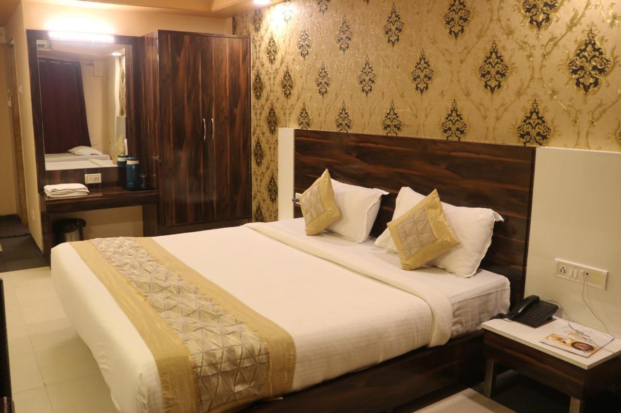 Mountview Resort Лонавала Экстерьер фото